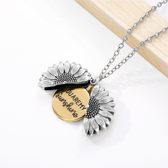 Radiate your style with our stunning Sunflower Pendant Necklace.